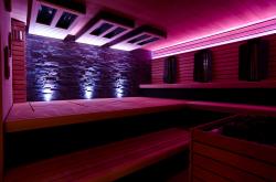 Infra-red sauna